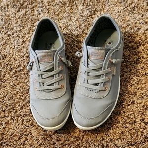 Sketchers Bobs Memory Foam Sneaker